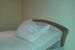 Manželská posteľ s roštom a matracom obrázok 1